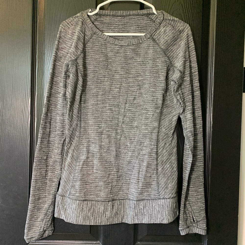 Lululemon Heathered Gray Long Sleeve